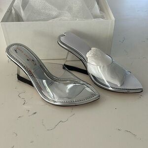 Good American Silver and Black Wedge Shoes